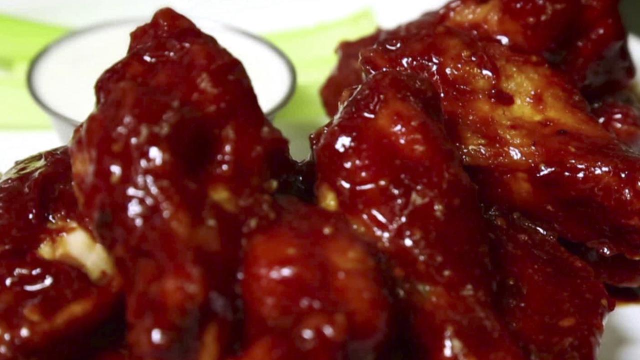 Molten Hot Chicken Wings