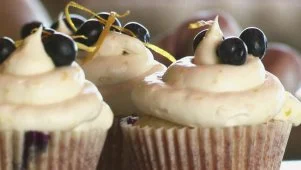 Lemon and Blueberry Cupcakes