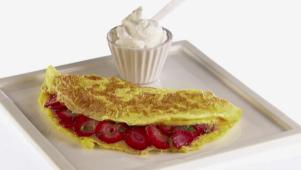 Omelet With Strawberries
