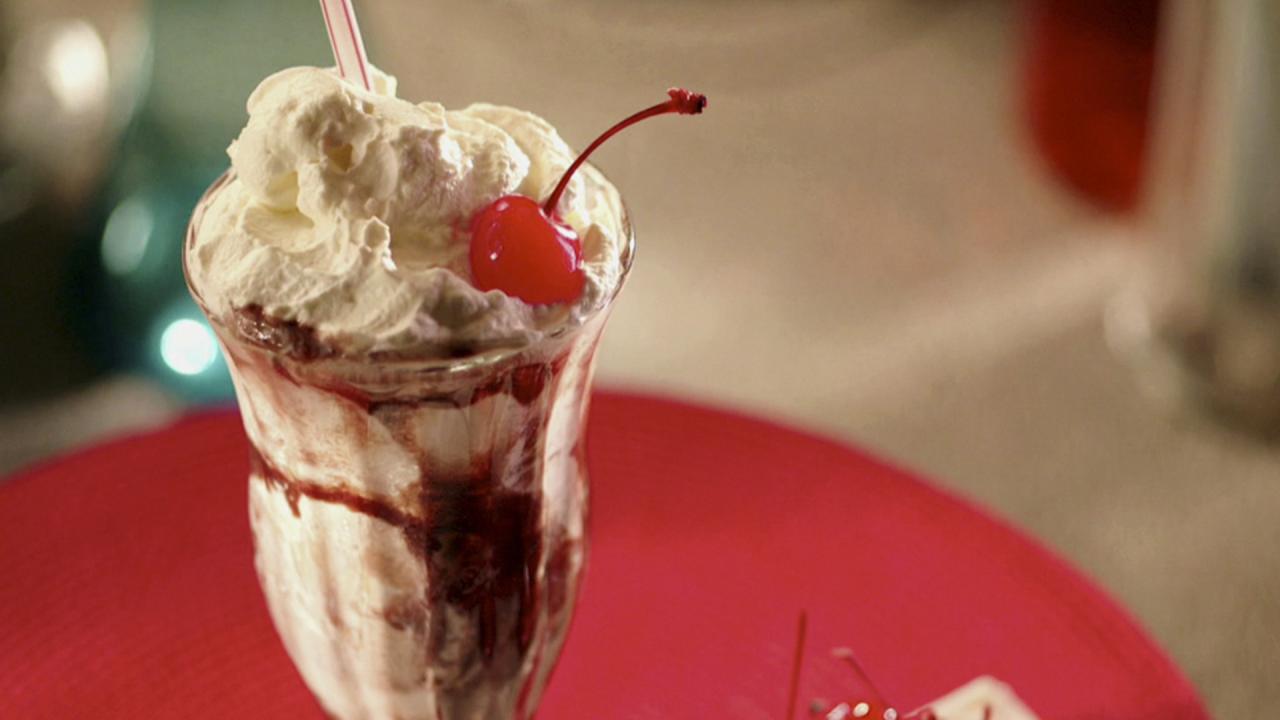 Old-Timey Chocolate Soda