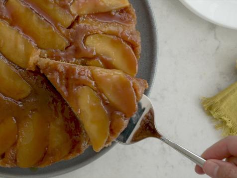 Honey Apple Upside-Down Cake