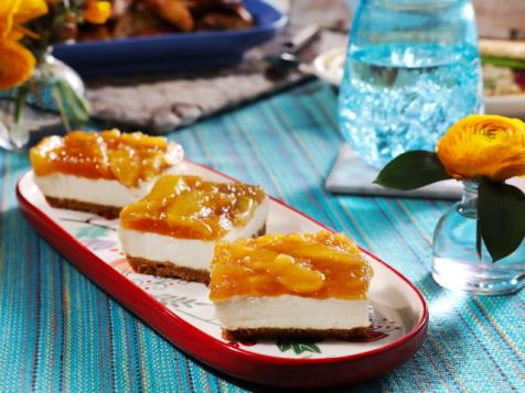No-Bake Peach Pie Cheesecake Bars