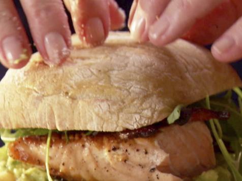 Salmon and Guacamole Sandwiches
