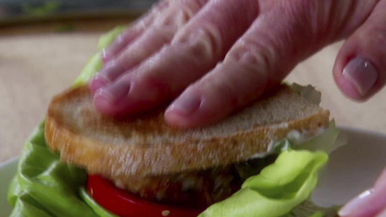 Meatless Monday Lentil Burger