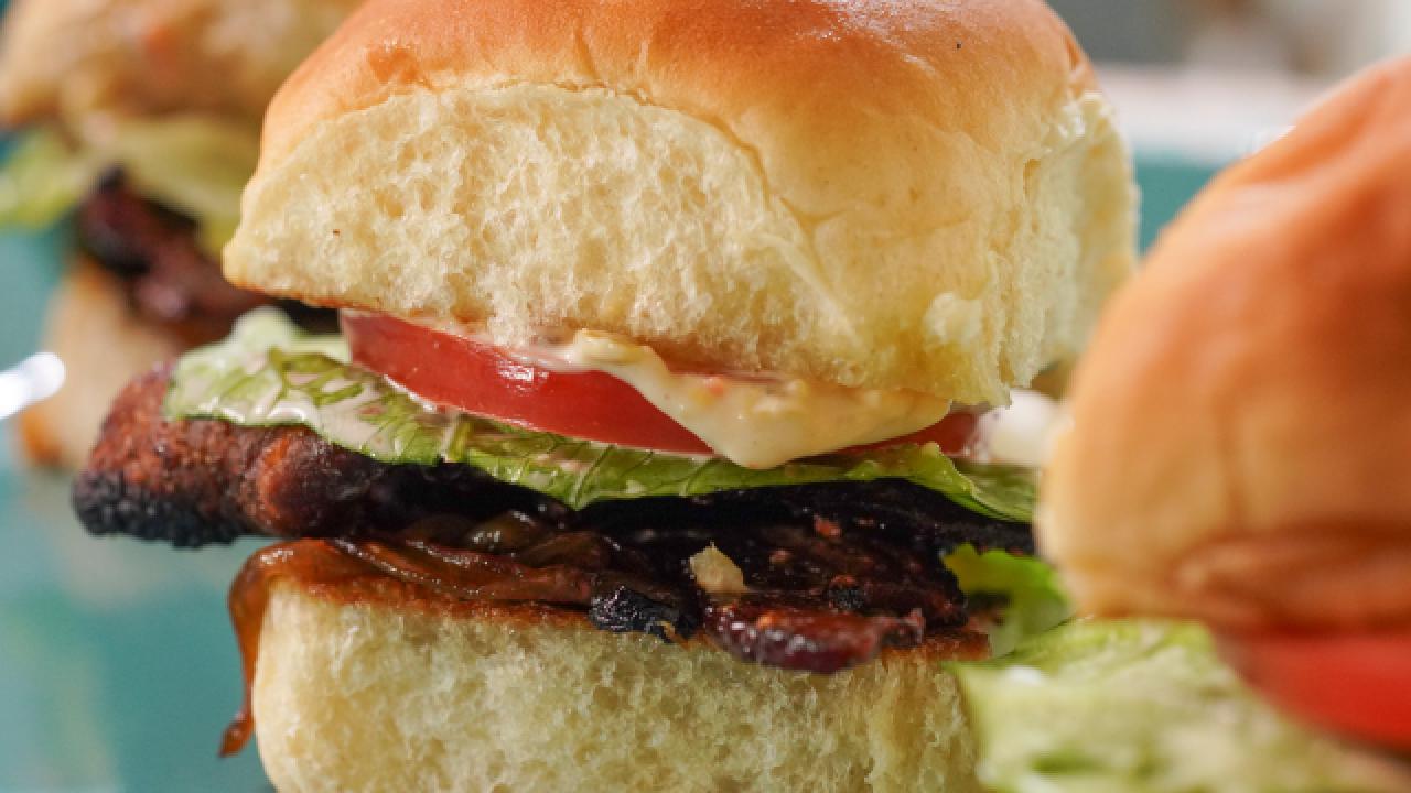 Maple Pepper Candied Bacon BLT Sliders with Giardiniera Aioli