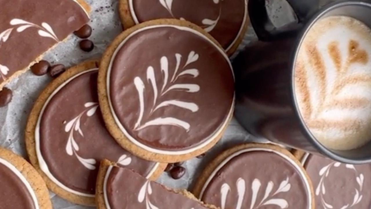 Latte Art Cookies
