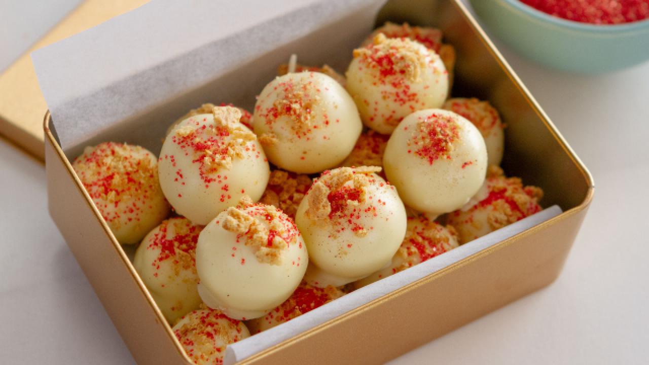 Carla's Eggnog Truffles