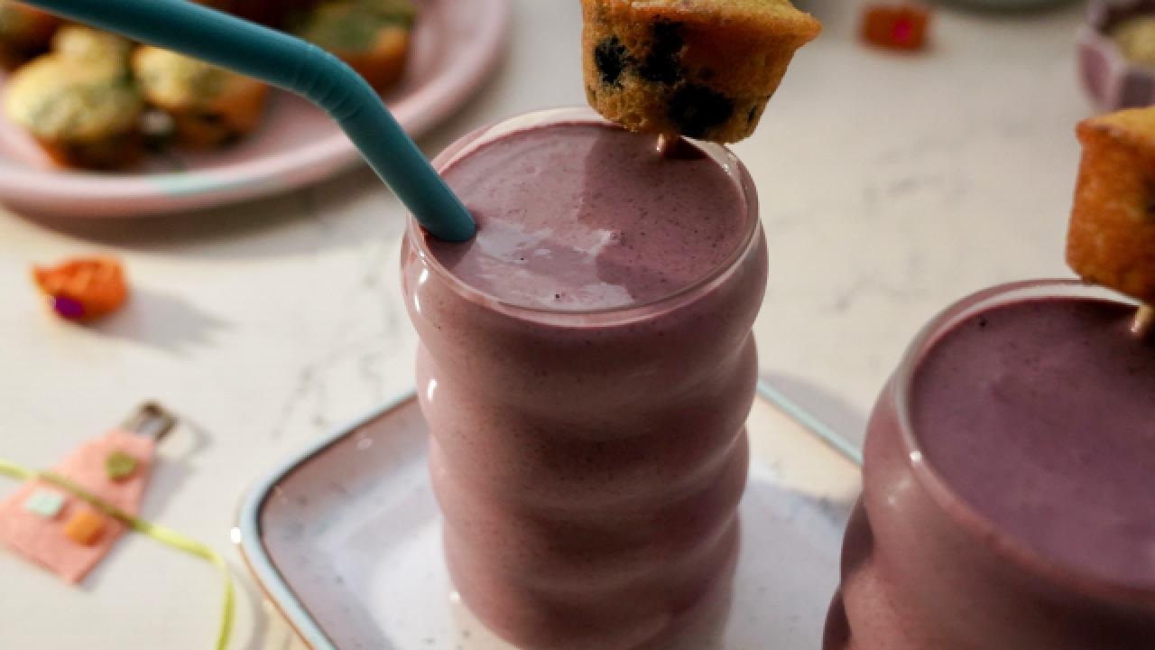 Blueberry Muffin Smoothies