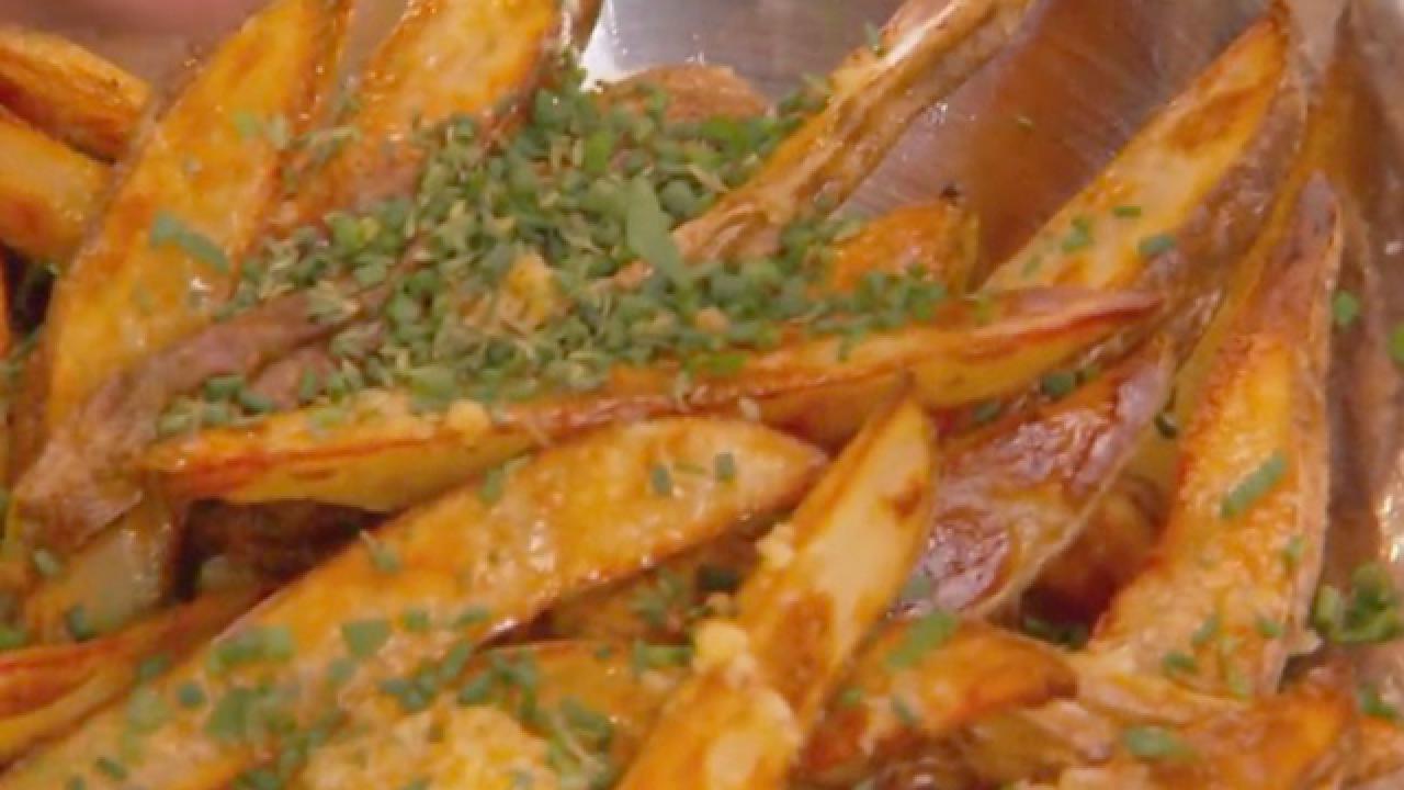 Butter-Garlic Oven Fries with Herbs