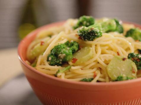 Spaghetti and Broccoli Aglio Olio