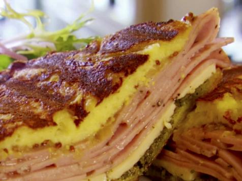 JAM's French Toast Sandwich