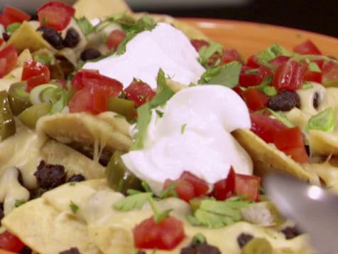 Cheesy Beerbit-Covered Nachos