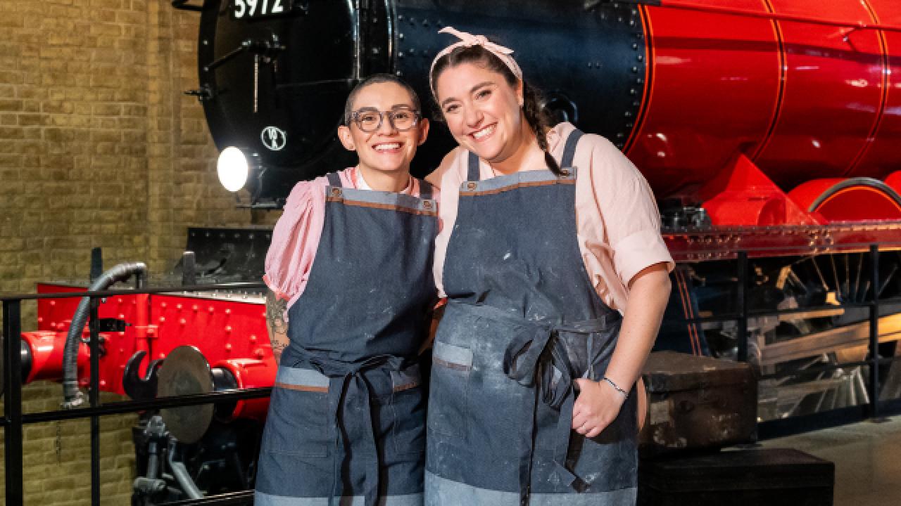 Cast Q&A: Lisa and Mitzi