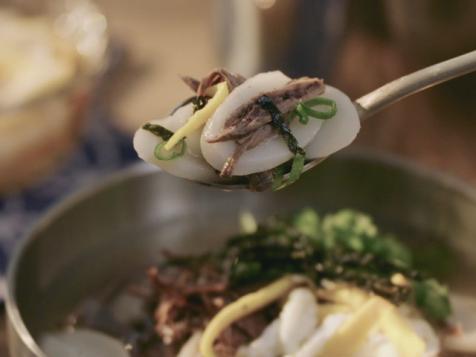 Tteokguk