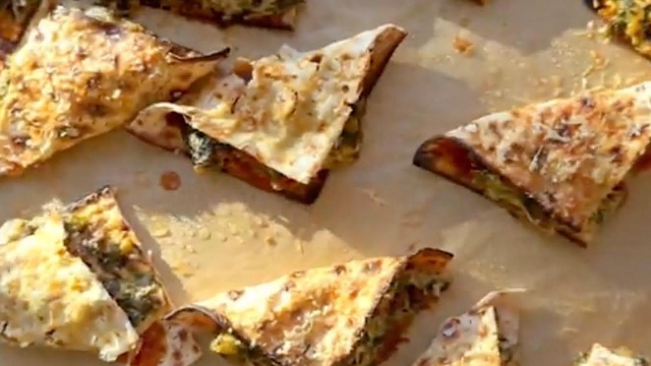 Spinach-Ricotta Matzo Pockets