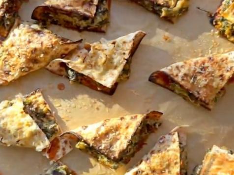 Spinach-Ricotta Matzo Pockets
