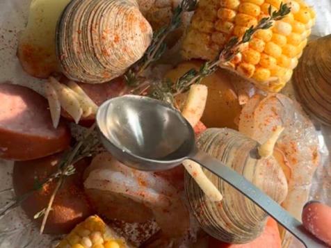 Buttery Clambake Foil Packets