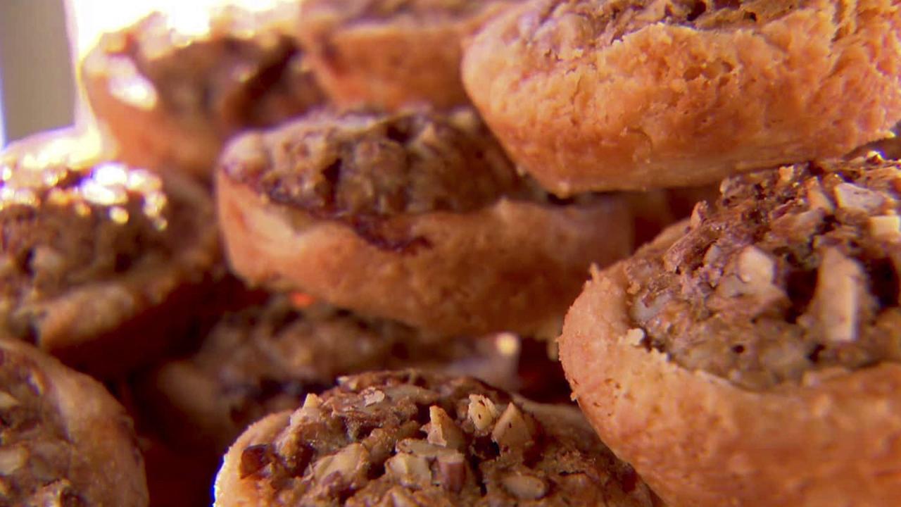 Miss Bess' Pecan Tassies