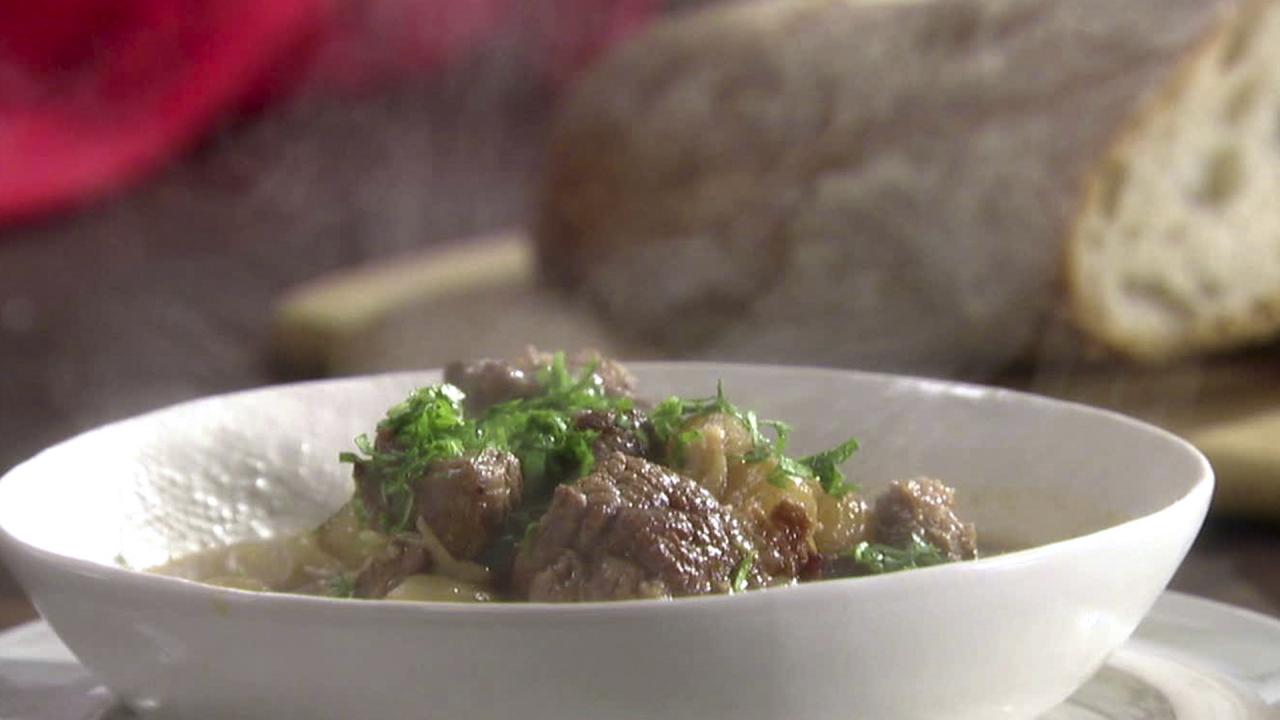 Rachael's Garlicky Beef