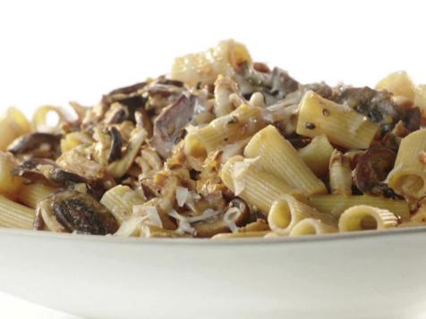 Chicken and Mushroom Rigatoni