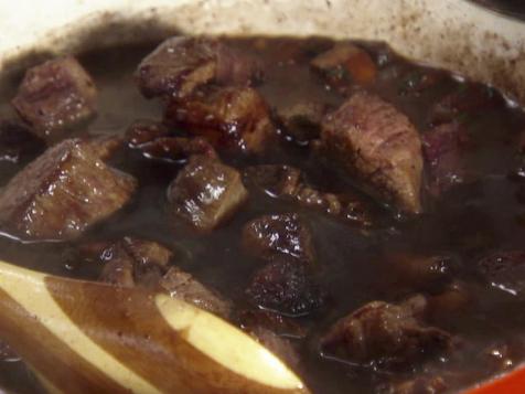 Potted Beef and Mushrooms