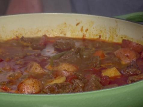Classic Hungarian Beef Goulash