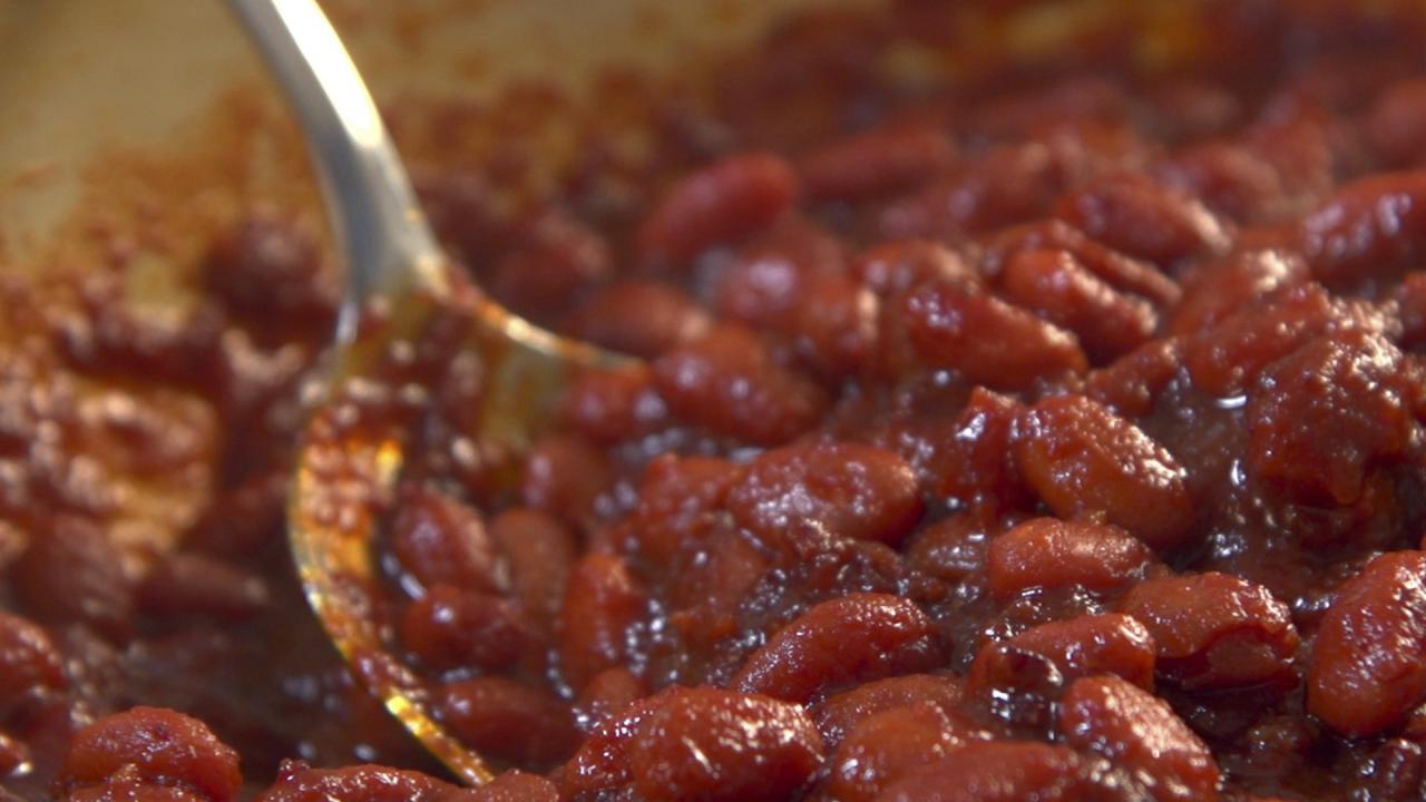 Jamie's Home-Run Baked Beans