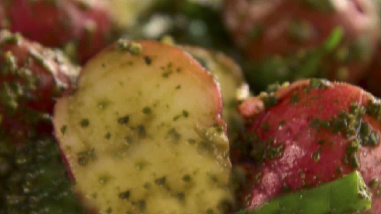 Green Bean and Pesto Potatoes