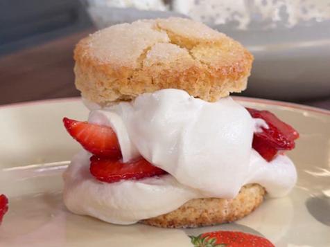The Best Strawberry Shortcake