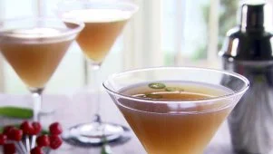 Lipstick Mandarin Cocktail