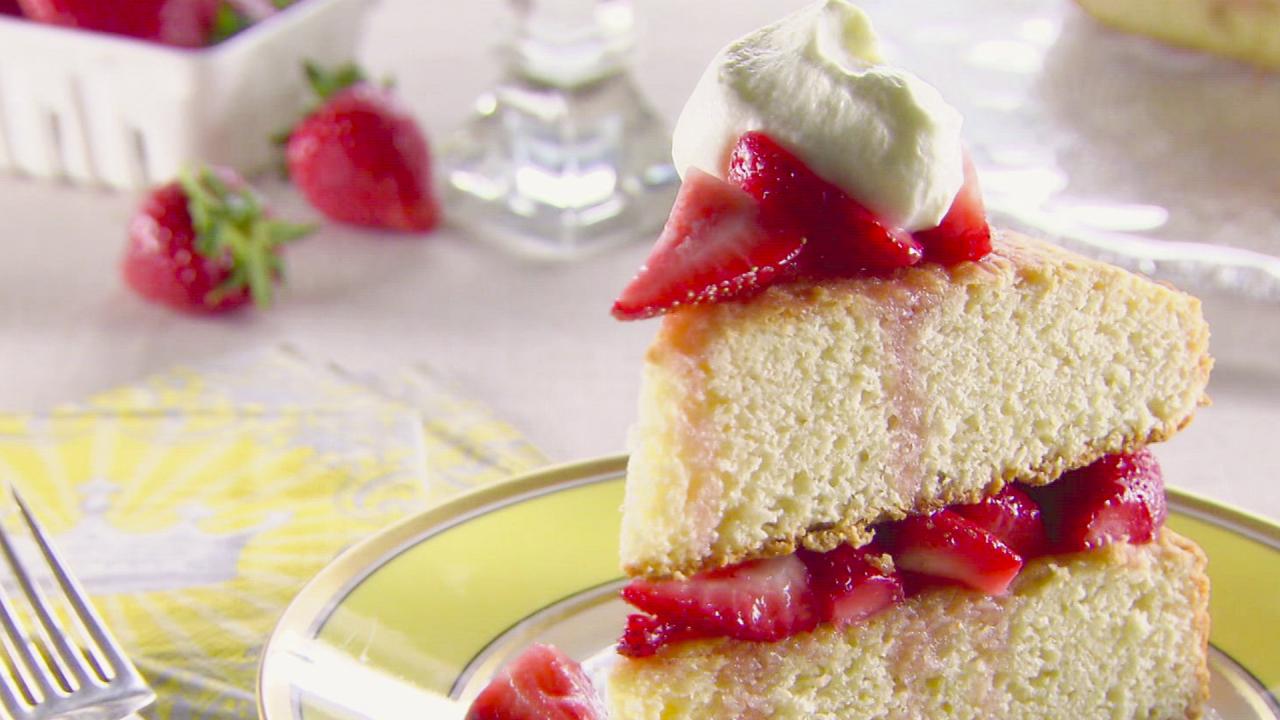 Trisha's Strawberry Shortcake
