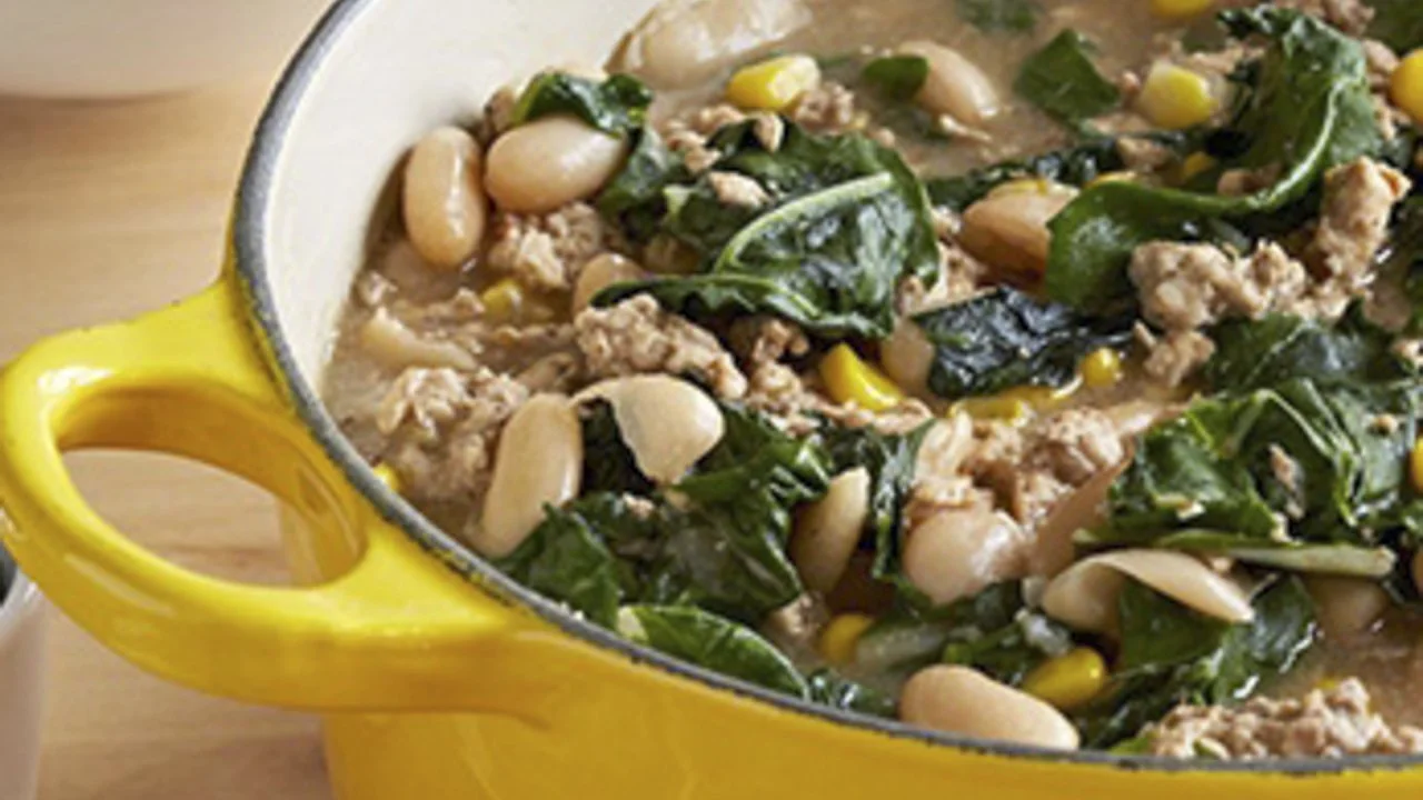 Giada's Bean and Chicken Chili