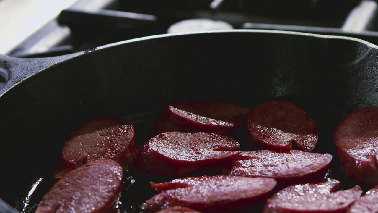 Aunt Renee's Fried Bologna