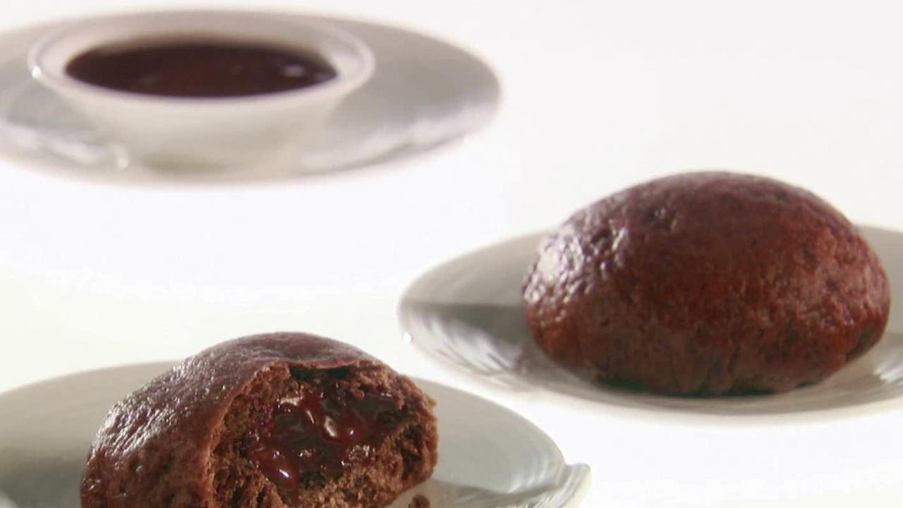 Giada's Chocolate Bao Bites