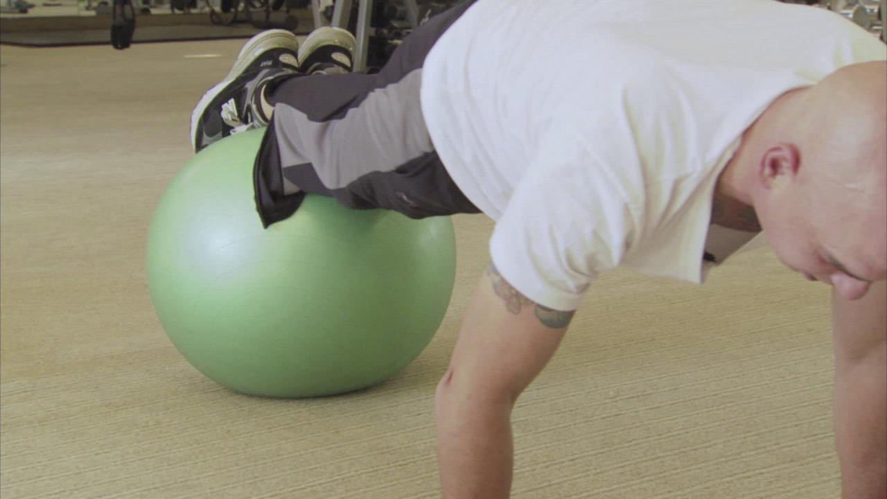 Bobby Flay Fit: Weightlifting