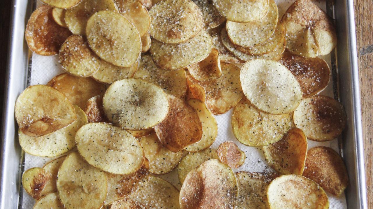 Black Pepper Potato Chips