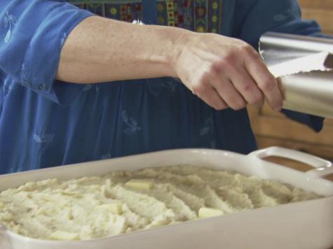 Ree's Garlic Mashed Potatoes