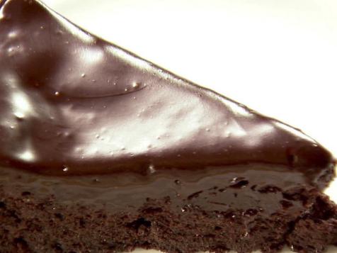 No-Flour Chocolate Cassis Cake