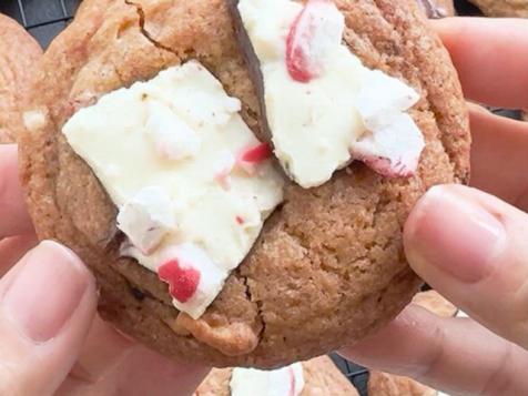 Peppermint Bark Puddle Cookies