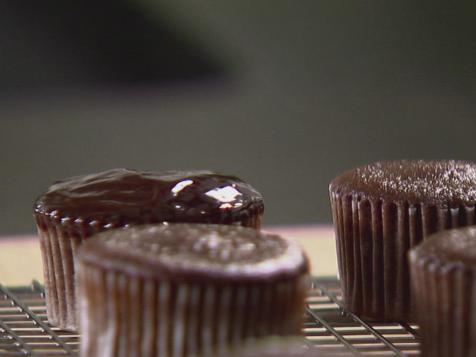 Ganache-Dipped Cupcakes