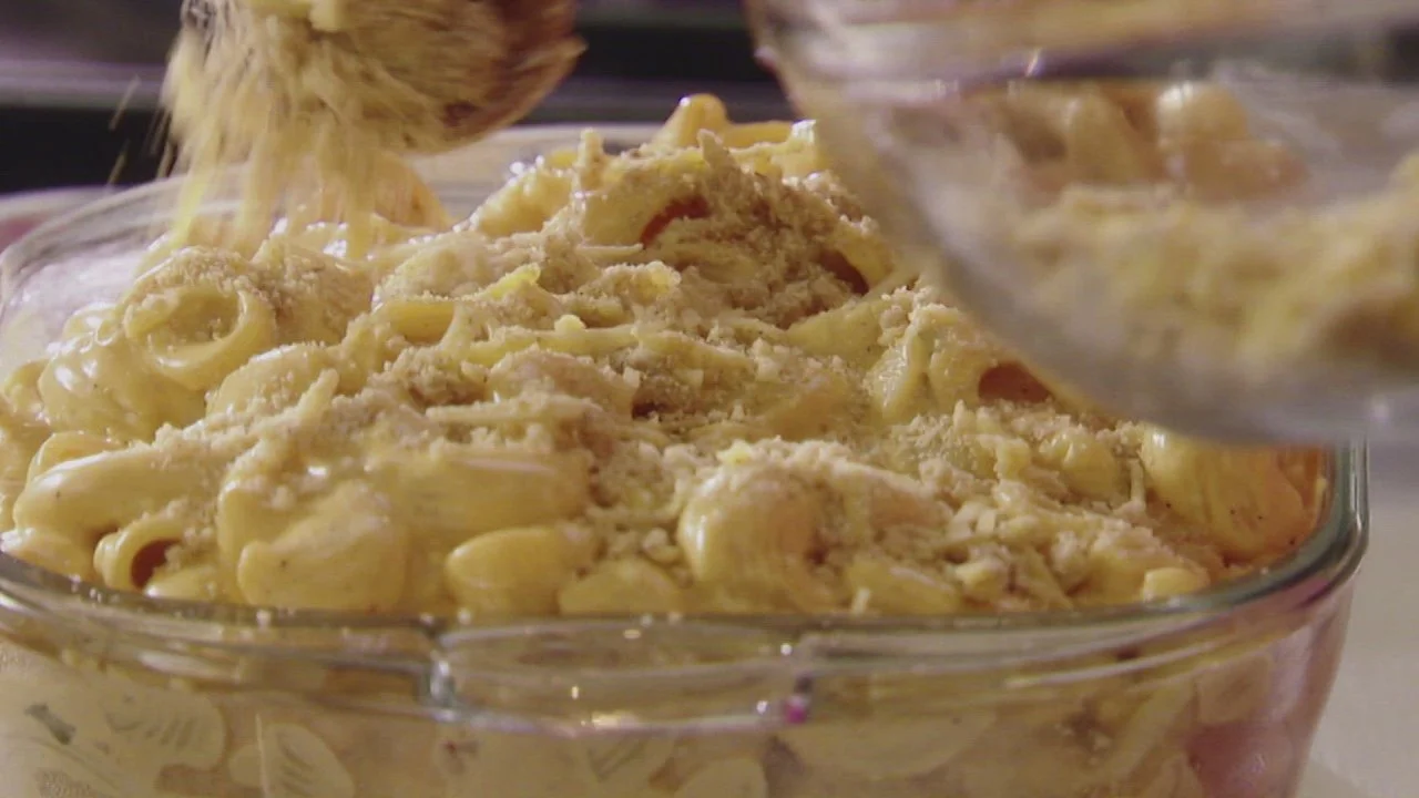 Potluck Beer Cheese and Mac