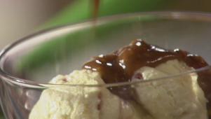 Dreamy PB and J Sundae