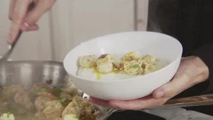 Sandra Lee Makes the Greatest Shrimp and Grits Ever
