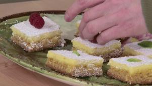 Sandra's Lemon Cream Squares