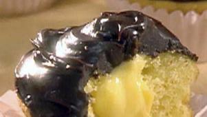 Filled Boston Creme Cupcakes