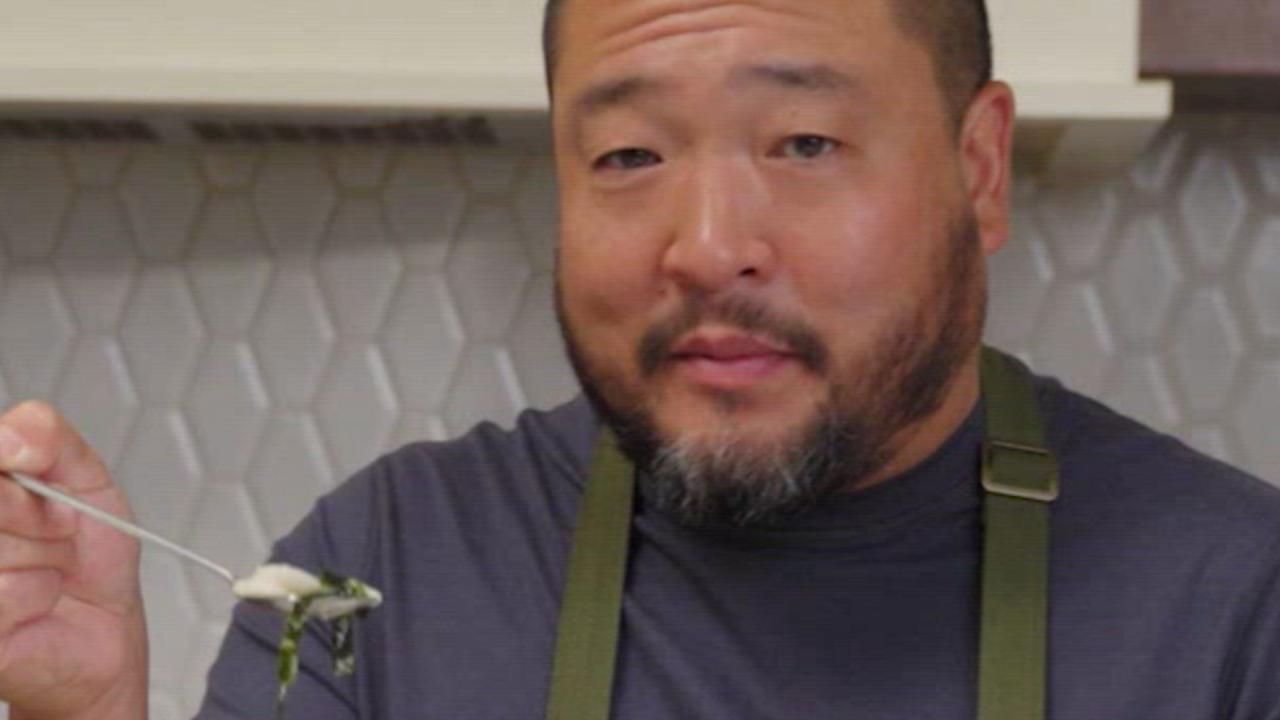 Kevin Lee: Tteok Mandu Guk