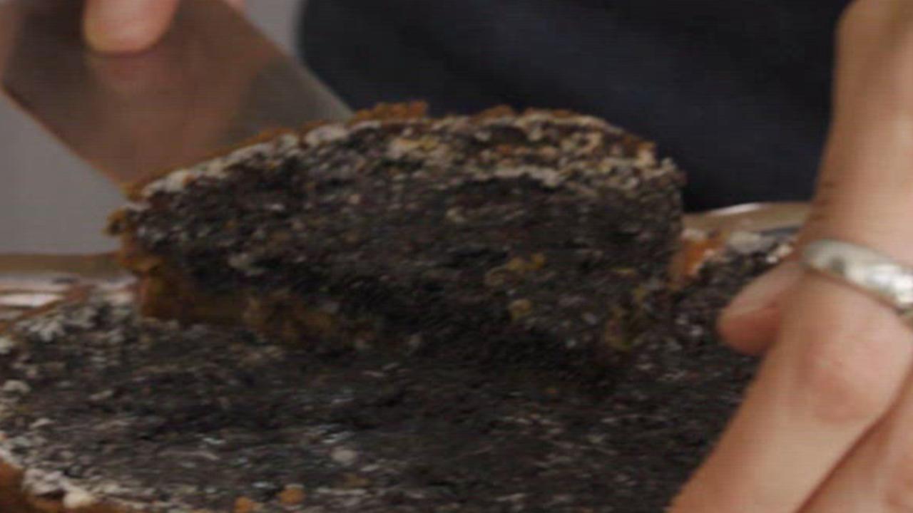 Gabi Chappel: Poppyseed Tart