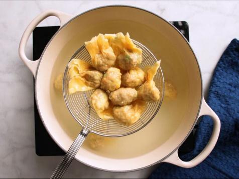 Wontons in Chili Oil