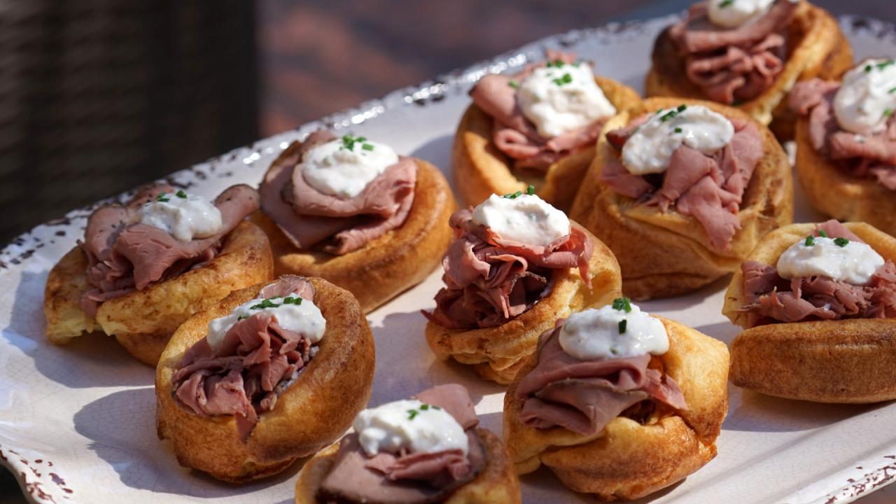 Patricia's Roast Beef Popovers