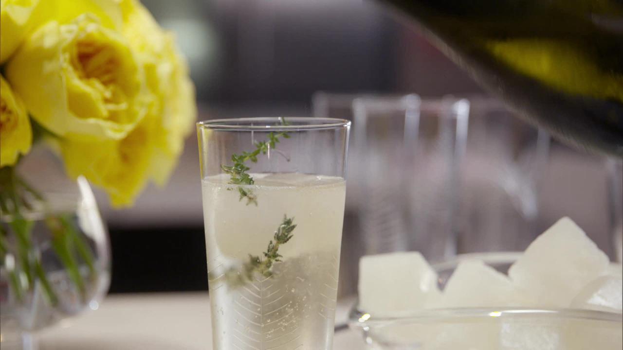 Lemon Thyme Prosecco